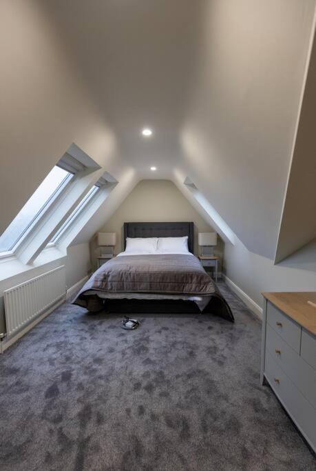 Luxury Town Centre Apartment Кукстаун Экстерьер фото